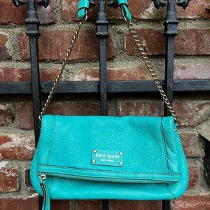 KATE SPADE FOLD OVER CHAIN CLUTCH Turquoise pebbled leather EUC